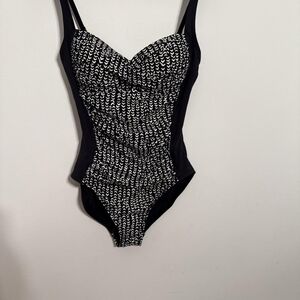 La Blanca Women's multi Swimsuit-one-piece